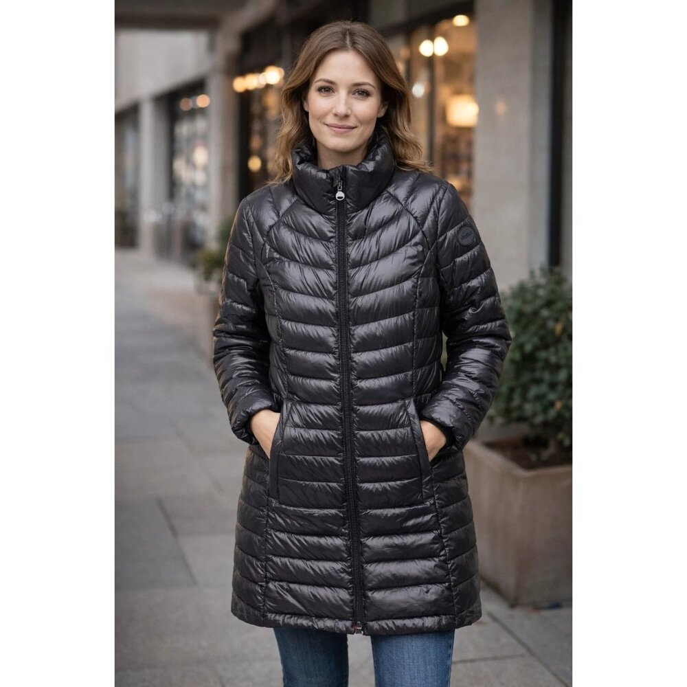 Calvin Klein Packable Lightweight Premium Down Jacket, Size Small, Black
